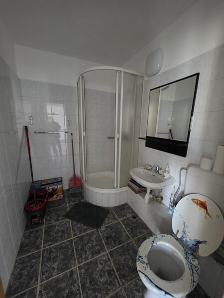 Calea Mosilor, 5 minute metrou Obor, stradal, vedere spate, bloc 1982,